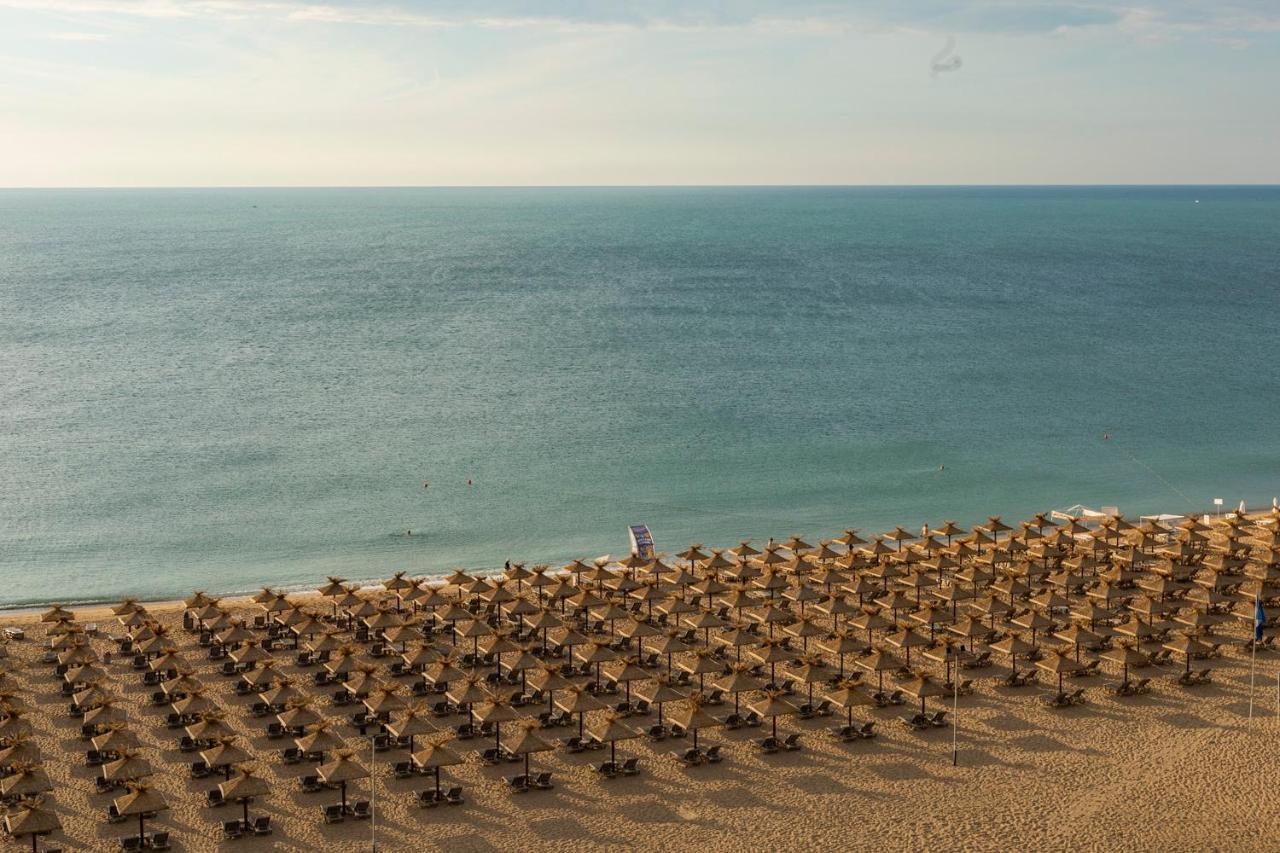 فندق Admiral غولدن ساندز المظهر الخارجي الصورة The beach of Hurghada